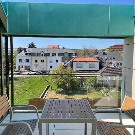 Luxury Penthouse In Kirchberg, Terrace & Parking Appartement *